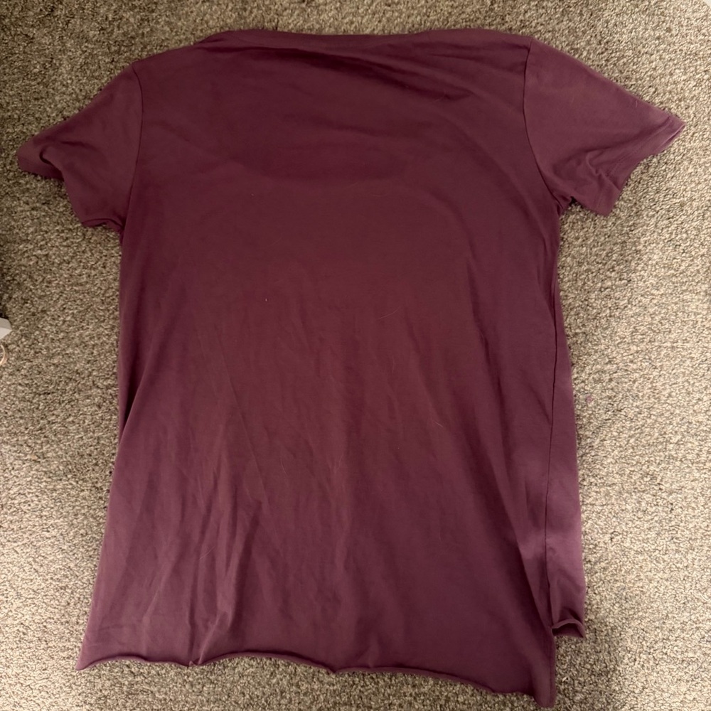 The Beatles women’s Purple Graphic T-Shirt - Picture 3 of 3